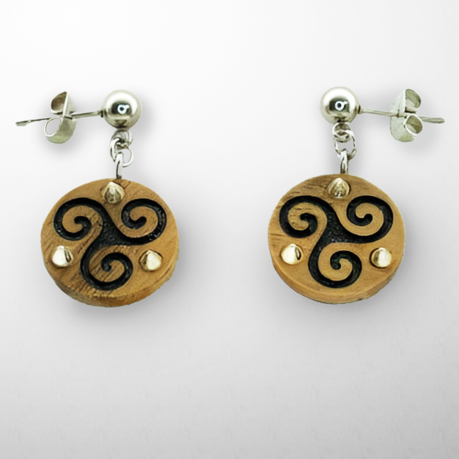 Triskele & Spikes Jewelry - Image 4